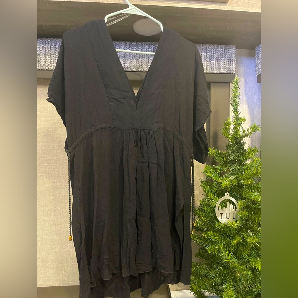 Women black blouse